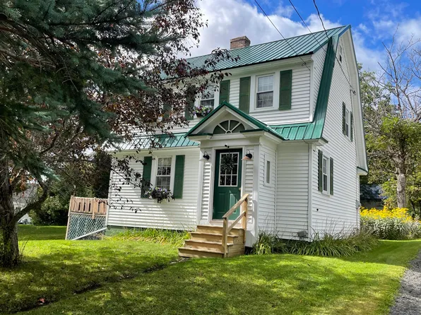 10 Coolidge Avenue, Caribou, ME 04736