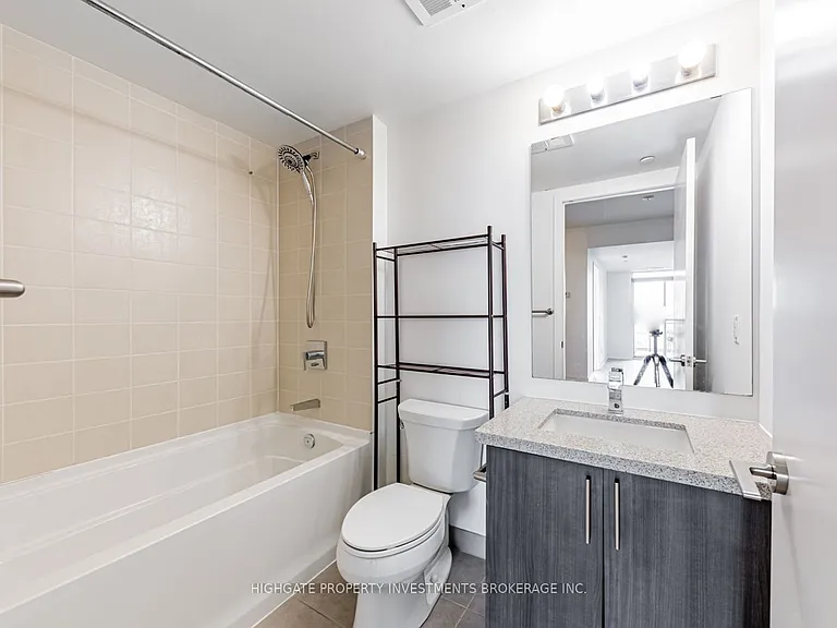 16 McAdam Ave #306 — Photo 20
