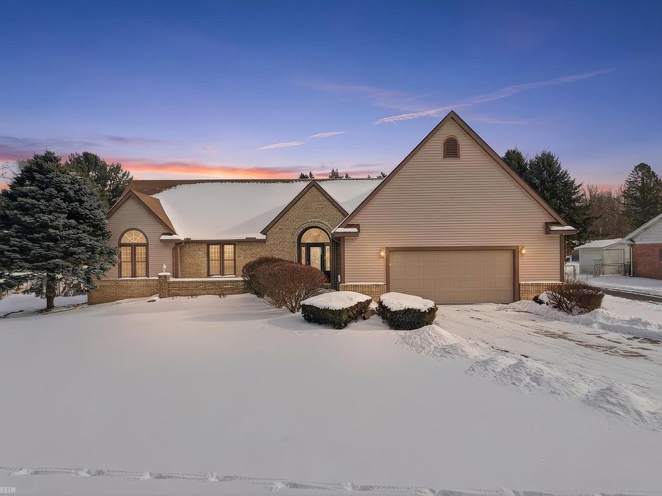 1st image of 11378 Runnells Dr
