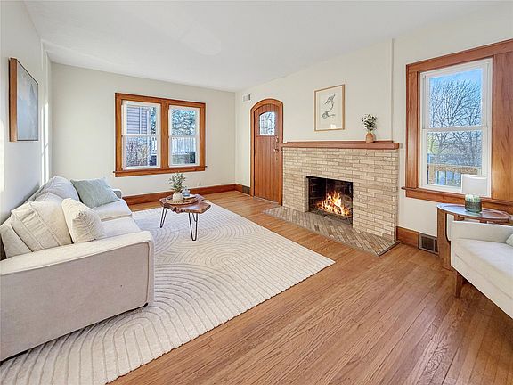 3rd image of 343 58th St