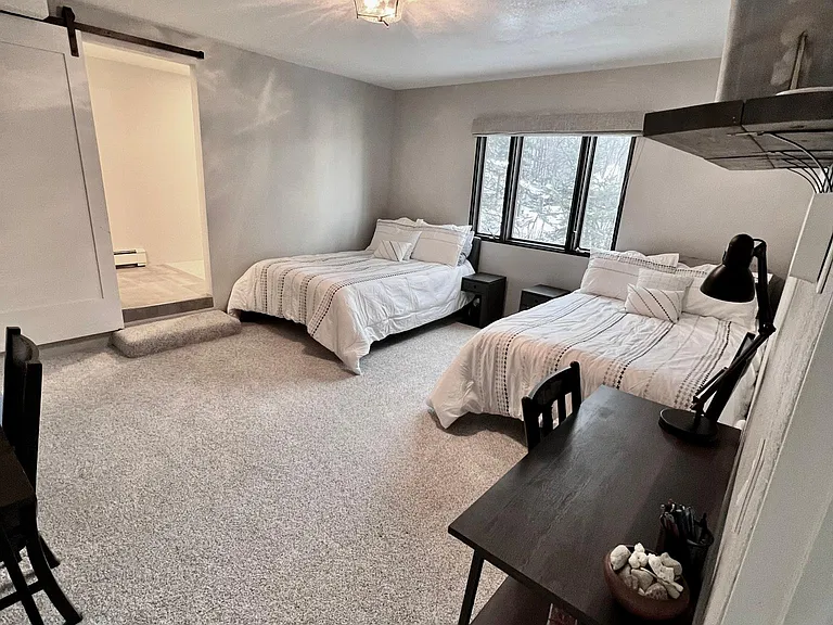 127 Maple Ridge Ln — Photo 28