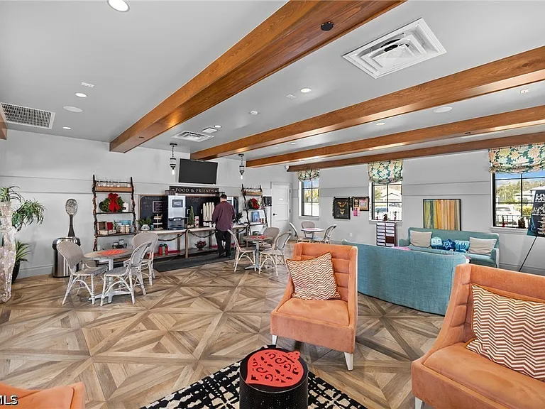 11884 Arbor Trace Dr — Photo 38