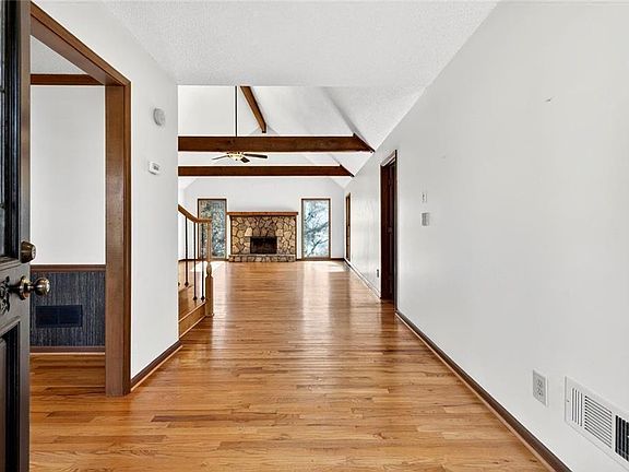 5th image of 2016 Parsons Ridge Cir