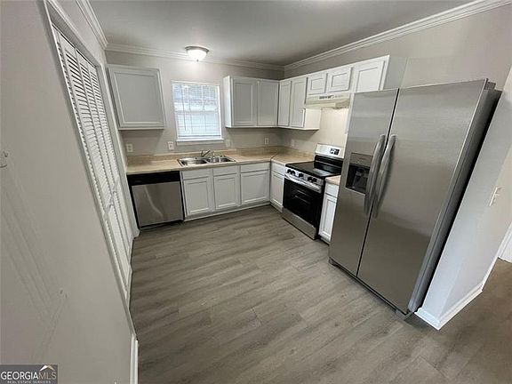 5th image of 1040 Thomasville Estate Ct