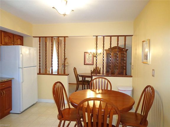 5th image of 4091 Magnolia Dr