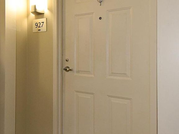 3rd image of 11800 Sunset Hills Rd Unit 927