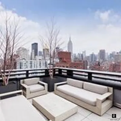 Rented by R New York | media 33