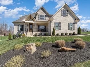 8602 Lathans Trl, Oak Ridge, NC 27310