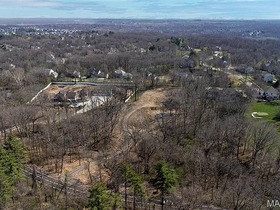 2nd image of 1504 Kehrs Mill Rd