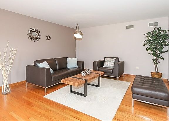 4th image of 1516 Gardenside Ct