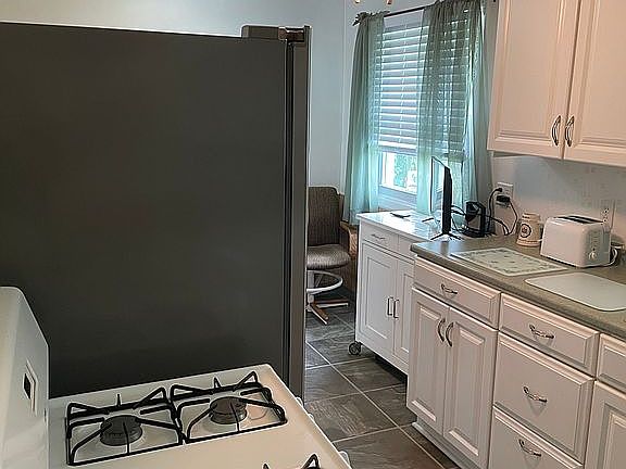 2nd image of 4423 E Pleasant Valley Blvd