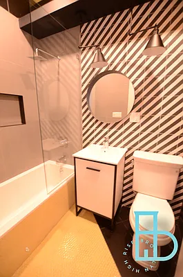 Rented by Miron Realty Group | media 3