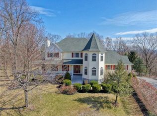 5 Hill Rd, Washingtonville, NY 10992