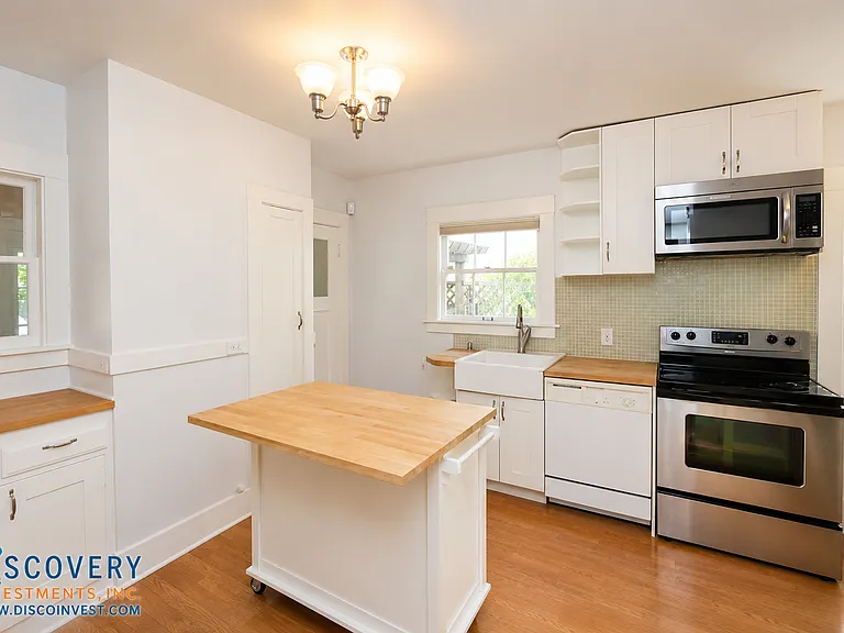 812 Trestle Glen Rd — Photo 10