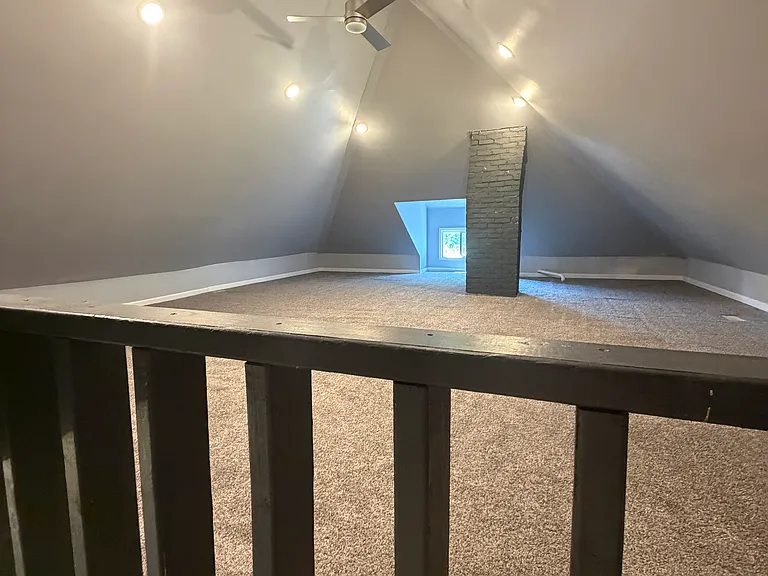 8631 Beaubien St #8 — Photo 8