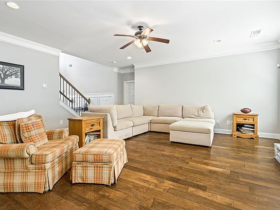 5th image of 244 Woodward Way