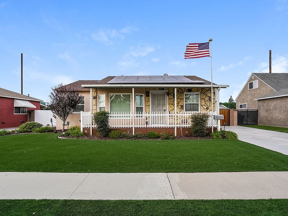 1st image of 8277 Poinsettia Dr