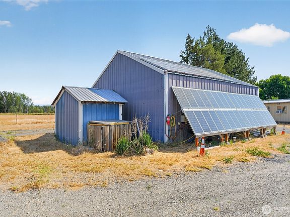 4th image of 2322 Umptanum Road
