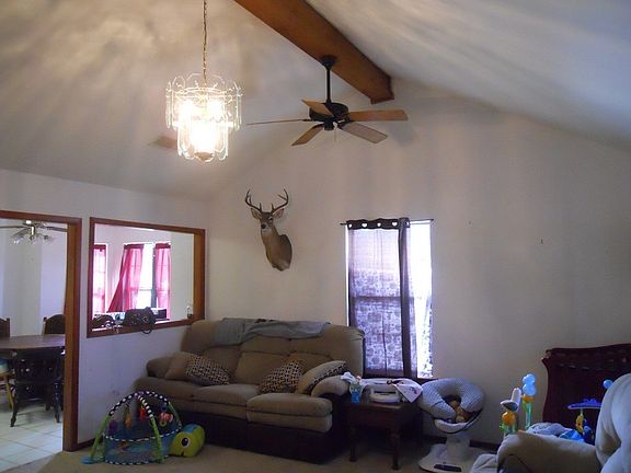 3rd image of 306 Dove Trl