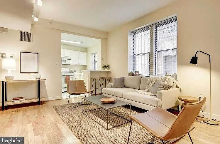 1827 Florida Ave NW #102 — Photo 2