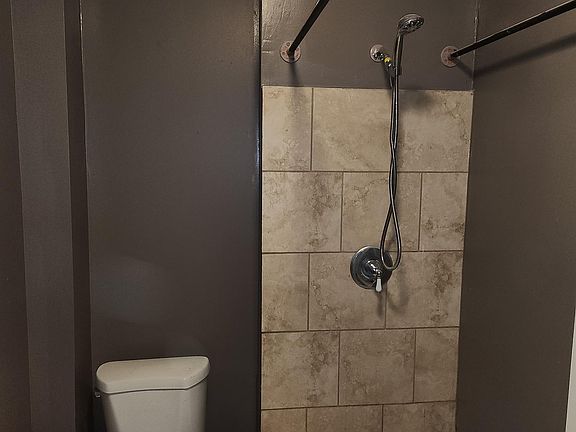 3rd image of 3730 E 53rd St