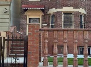 1576 President St, Brooklyn, NY 11213