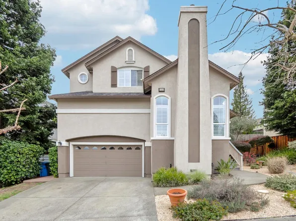 1444 Great Heron Drive, Santa Rosa, CA 95409