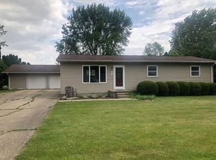 303 E Hudson St, Nappanee, IN 46550