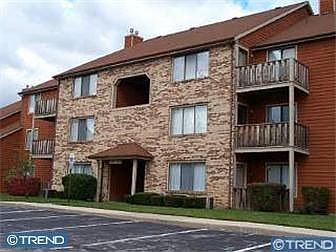 Home for Sale in MOUNT LAUREL, NJ $138,000