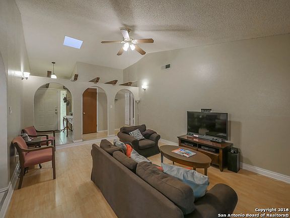 4th image of 7335 Whithers Ln