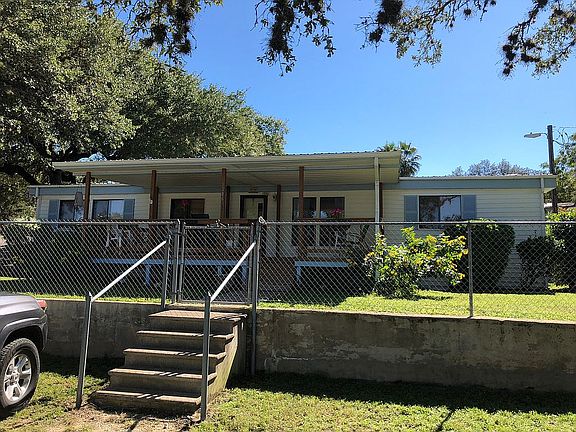4th image of 1306 Glenn Dr