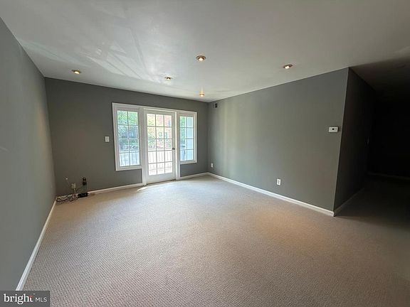 3rd image of 8358 Dunham Ct Suite 623