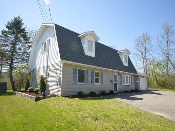 42 Blanchard Street, Bangor, ME 04401