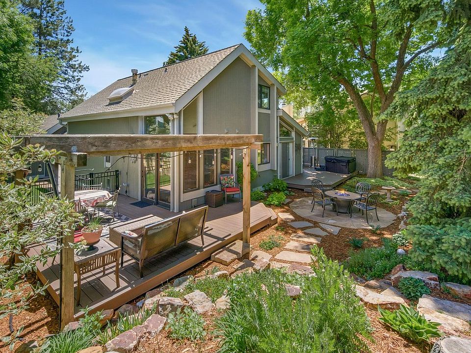 1st image of 706 Sandpiper Pt