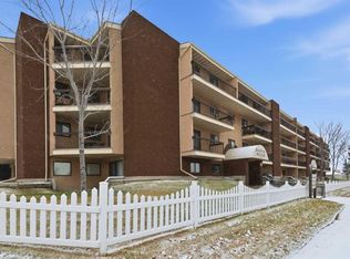 10511 SW 19th Ave NW #408, Edmonton, AB T6J5S8