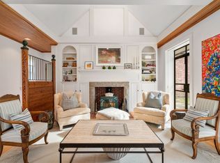 164 Forest St #164, Sherborn, MA 01770