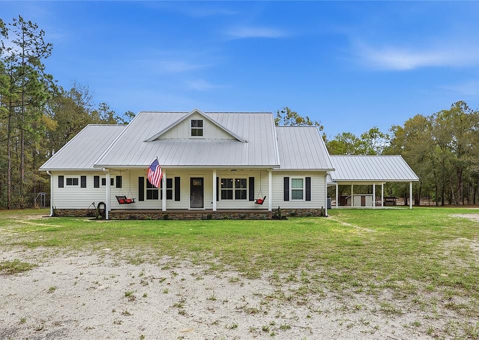 1st image of 357 SW Conestoga Way