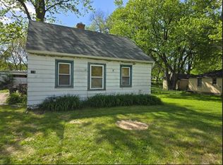 305 Garver Ave, Rockford, IL 61102