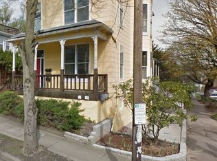 Whitaker Triplex - Beautifully Renovated House!, Portland, OR 97239