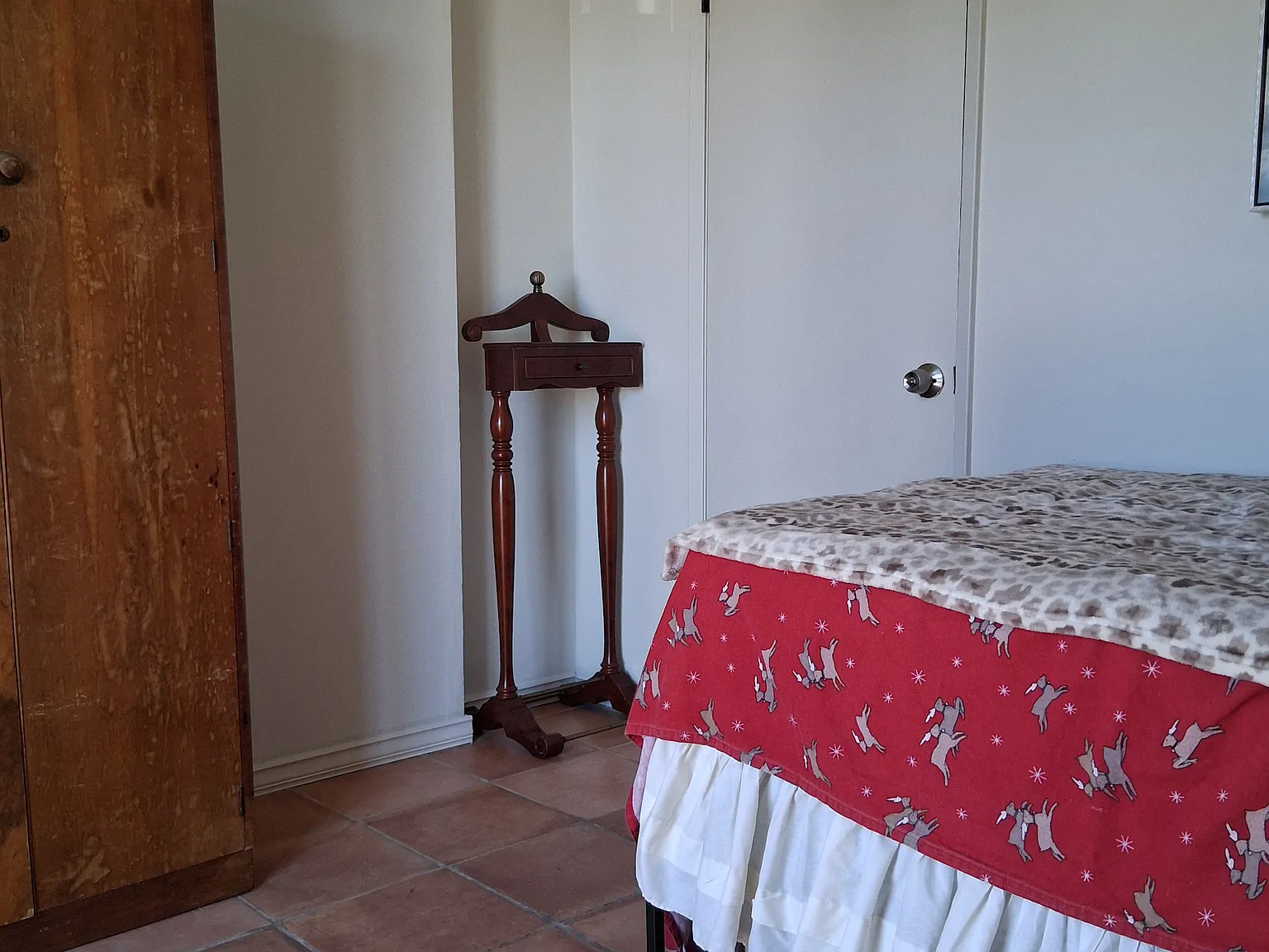 1 bed, 117 sqft, $995 — Photo 2