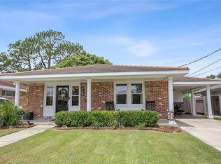 916 W William David Pkwy, Metairie, LA 70005