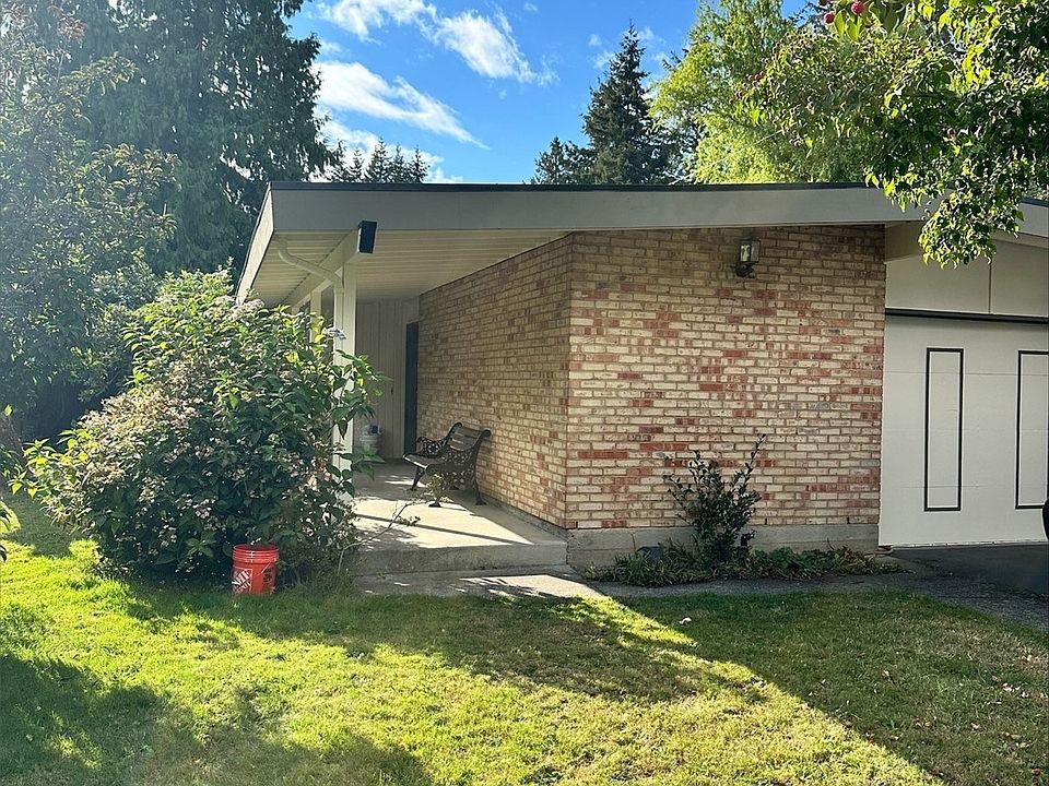 1st image of 13733 Corliss Avenue N