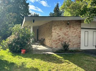13733 Corliss Ave N, Seattle, WA