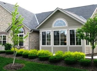 7228 Falls View Cir, Delaware, OH 43015