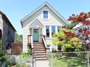3032 W Lyndale St, Chicago, IL 60647