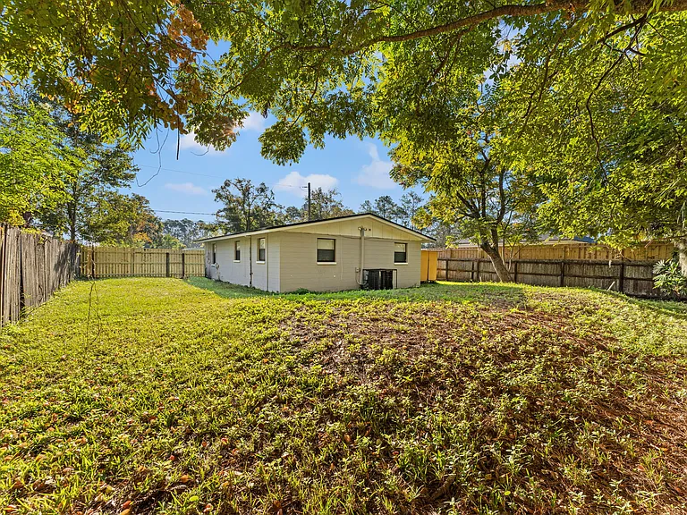 10172 Melanie Ave — Photo 19