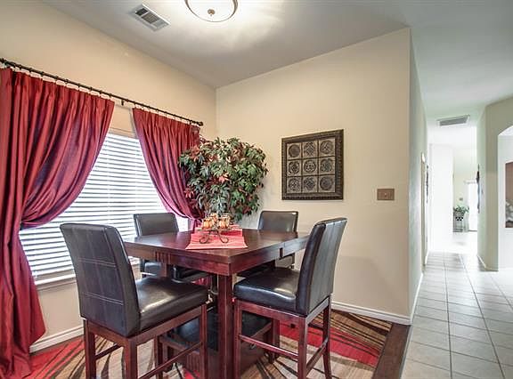 5th image of 1716 Ingleside Dr