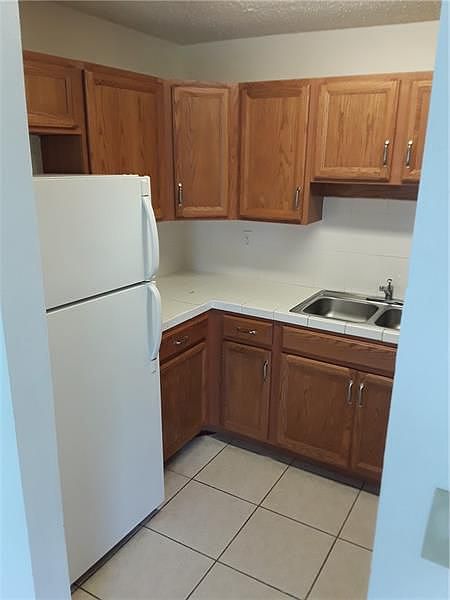 1st image of 7656 Kimberly Blvd #7656