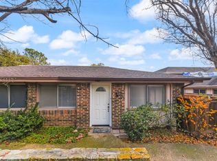 4427 Westminster Dr, Irving, TX 75038