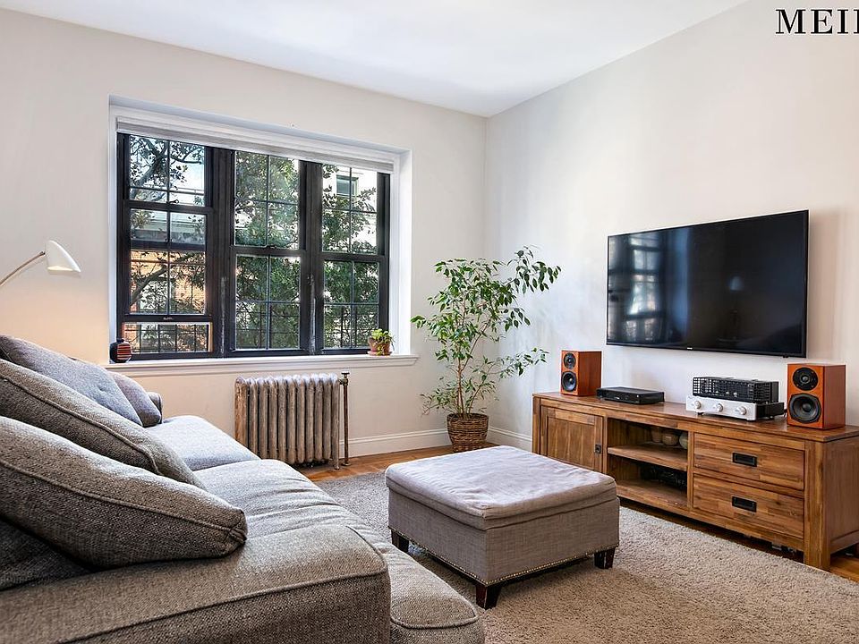 1st image of 2 Grace Ct APT 4G